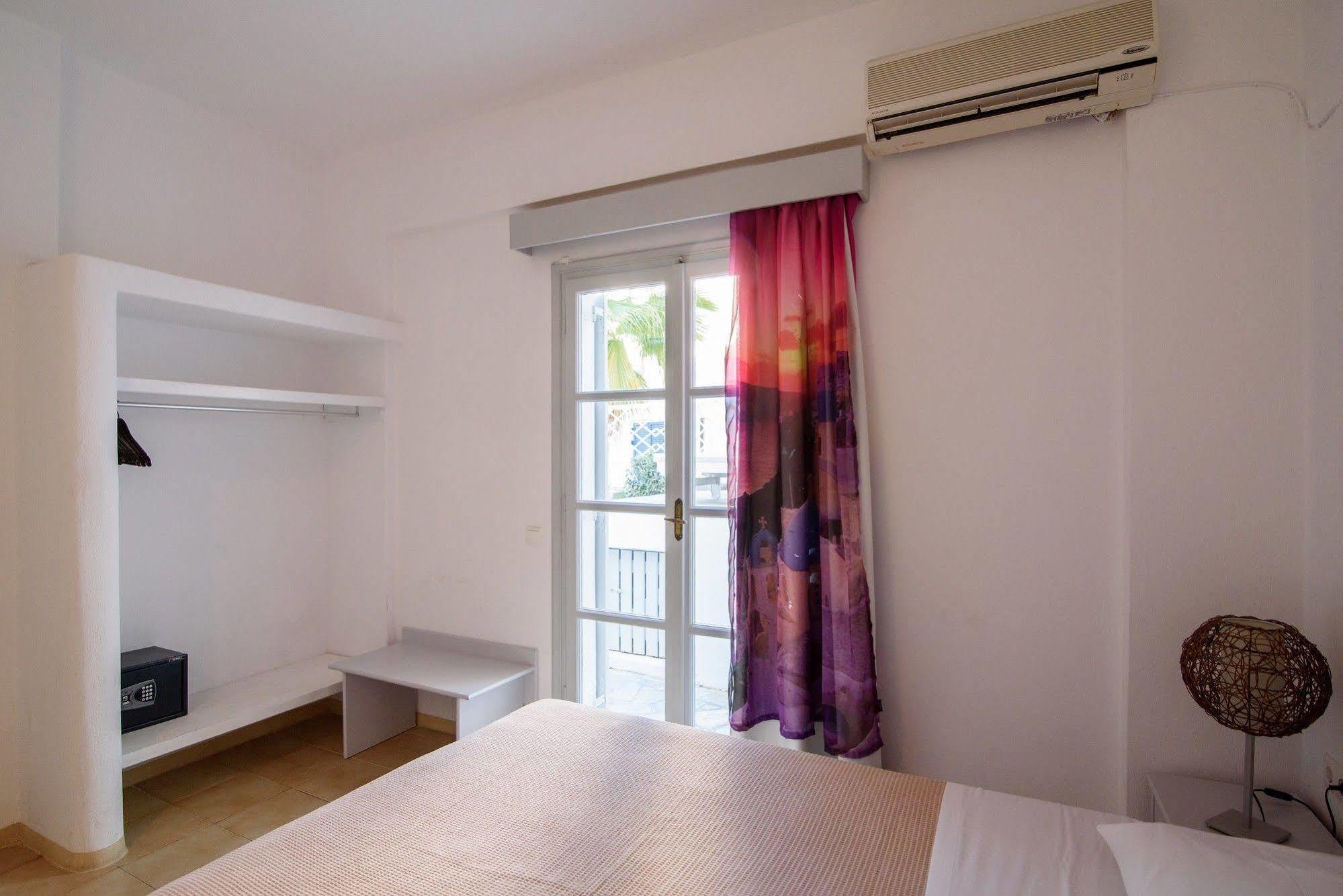 Atlas Boutique Hotel Kamari  Ngoại thất bức ảnh